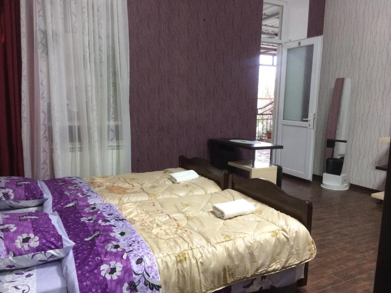 Guest House Loza Sighnaghi Exterior photo